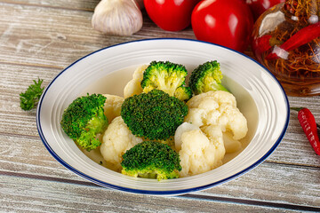 Vegan cuisine Steamed cauliflower and broccoli cabbage