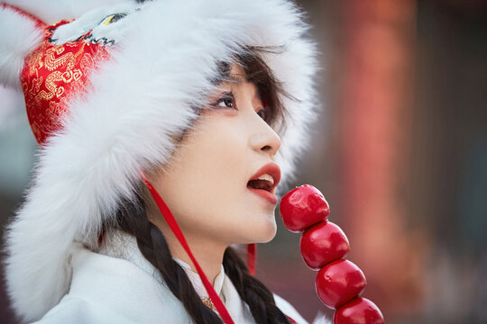 A cute oriental girl dressed in traditional Hanfu