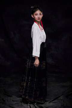 An Eastern girl dressed in Ming Dynasty Hanfu