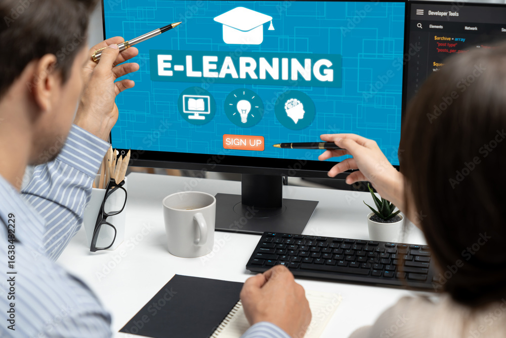 Aufkleber e-learning website with brisk sofware for student to study online on the internet network
