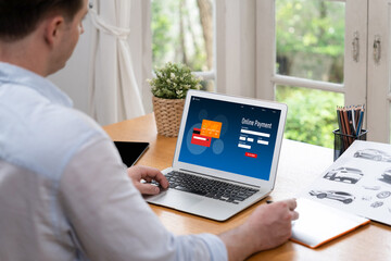 Online payment platform for brisk money transfer on the internet netowrk