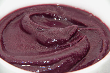 ACAI CREAM UP CLOSE WITH TEXTURE DETAIL