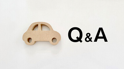 車のナチュラル小物とQ&A文字
