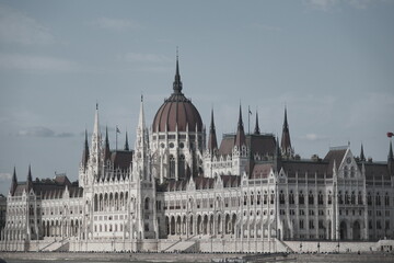 Fototapeta premium Budapest City Views – Urban and Architectural Photography