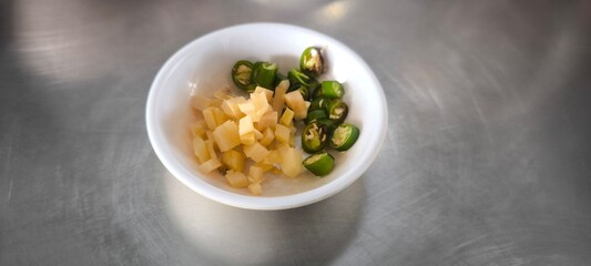 Sliced ??chilli and ginger for eating with chicken rice