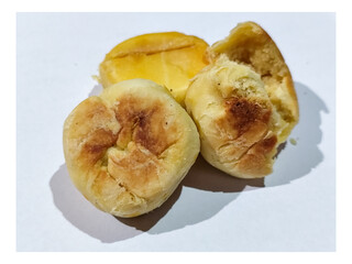 Bakpia is a cake made from a mixture of green beans and sugar which is coated in flour and shaped into flat rounds, then baked. Bakpia is a typical food from Yogyakarta, Indonesia