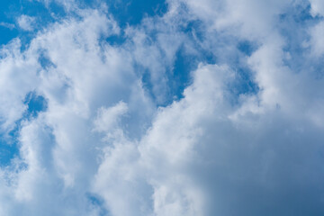 Obraz premium Blue Sky with White Clouds, Sunny Cloudy Sky Texture Background, Fluffy Clouds Pattern, Sunny Cumulus
