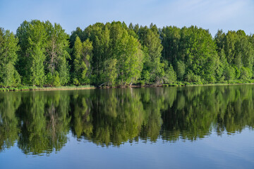 Fototapeta premium Picturesque landscape with reflection in water