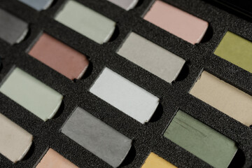 High-quality pastel chalks in a variety of neutral earth tones. Perfect for artists and crafters.