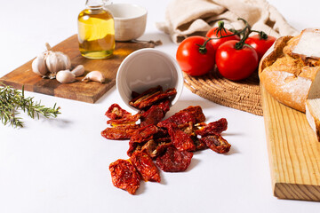 Sun-Dried Tomatoes with Olive Oil, Garlic, and Fresh Bread