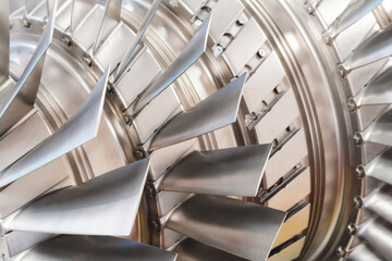 Large metal turbine on table of industrial metalworking programmable CNC machine, industrial machine concept © Aleksandr Matveev