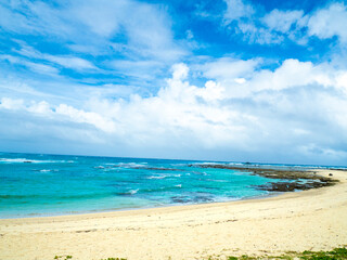 夏の土盛海岸（鹿児島県 奄美大島）