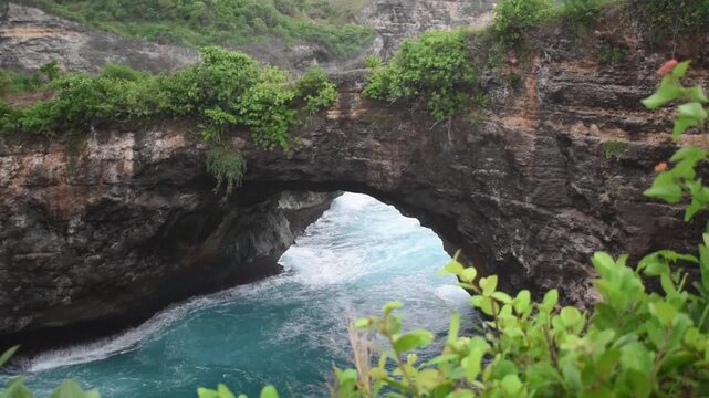 the beautiful view of Broken Beach in Nusa Penida