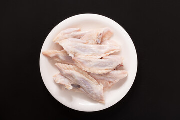 ［スープだし用］若鶏手羽先チップ（小骨・ガラ］