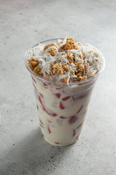 A view of fresas con crema.