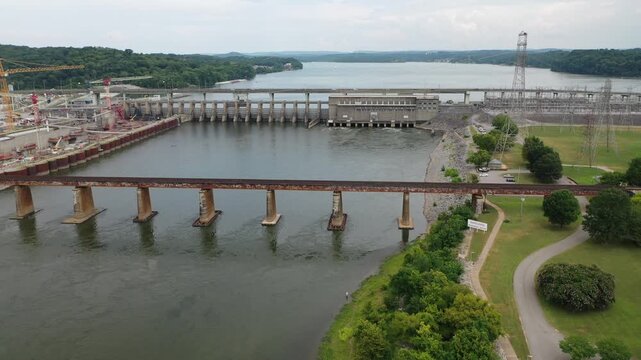 Stunning 4K drone footage of Chickamauga Dam, showcasing its structure, the Tennessee River, and scenic beauty. Perfect for infrastructure, travel, or history projects.