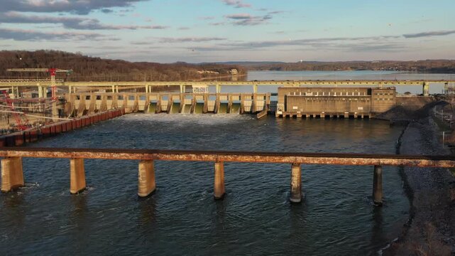 Stunning 4K drone footage of Chickamauga Dam, showcasing its structure, the Tennessee River, and scenic beauty. Perfect for infrastructure, travel, or history projects.
