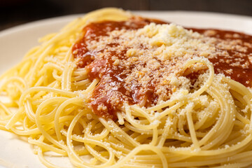 ミートソースのパスタ