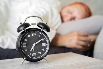 Experience Peaceful Sleep with an Alarm Clock Effectively in Your Morning Routine