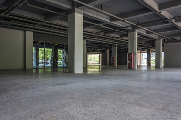 Spacious Modern Industrial Space Ready for Creative Transformation and Use