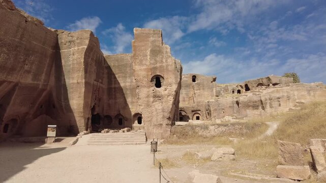 Timeless Ruins of Ancient Dara