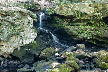 Small cascade at Knife shop falls durring a dry spell