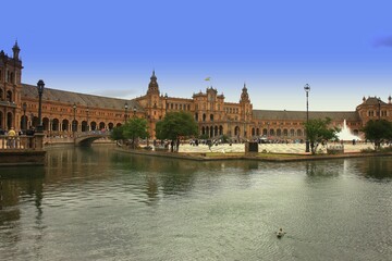 View of the 1929 World's Fair building in Seville
Plaza de España