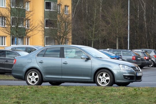 Volkswagen Jetta V A5 car, saloon version of Golf Mk5