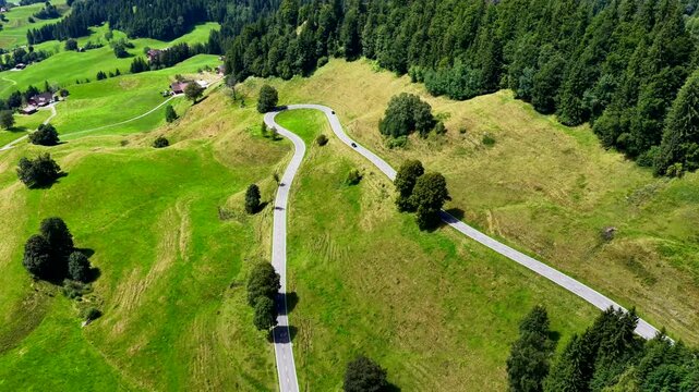 Schallenbergpass im Kanton Bern, Schweiz, Luftaufnahme, August 2025