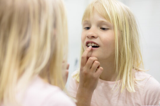 Child and teeth device for cosmetic corrections