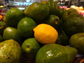 Papayas with Yellow Lemon