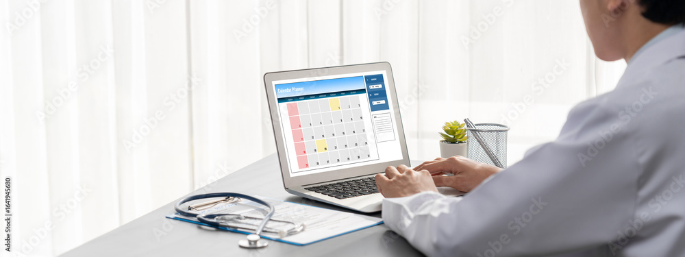 Aufkleber calendar on computer software application for brisk schedule planning for personal organizer and onl