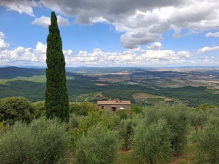 Obraz premium aerial view of a tuscan landscape