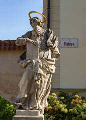 Fototapeta premium Statue of Saint Paul and Petrov Sign