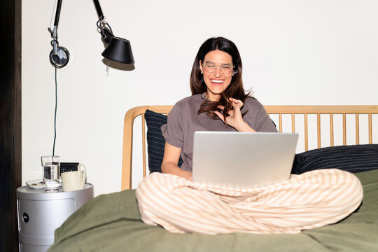 Binging in bed