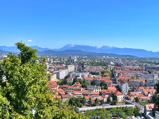 Fototapeta premium Panoramic View of city Ljubljana from Ljubljana castle - Slovenia