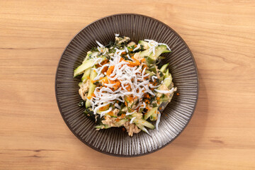 海鮮サラダ（しらす　とびこ　ツナ　わかめ）