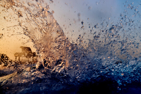 Water splashes