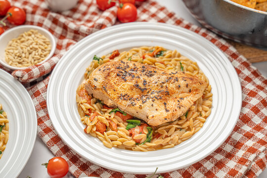 Sun-Dried Tomato Chicken Orzo