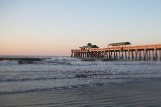 Fototapeta An Atlantic Coast Pier At Sunrise