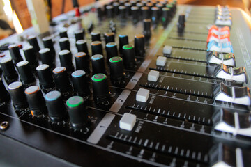 sound mixer board