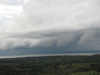 El Caribe en una tarde de tormenta