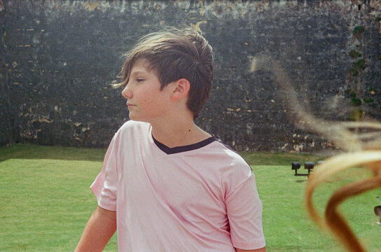 Young boy outside Castillo San Felipe del Morro
Description
Copy
Edit
