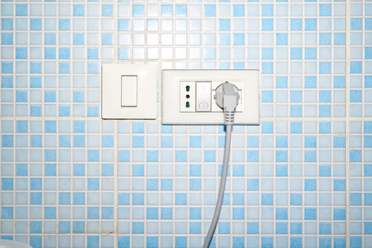 European Plug