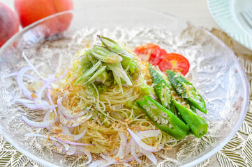 すりおろしキュウリの夏野菜冷製パスタ