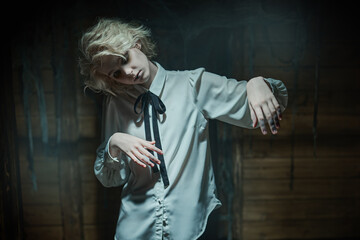 ghost eerie pose