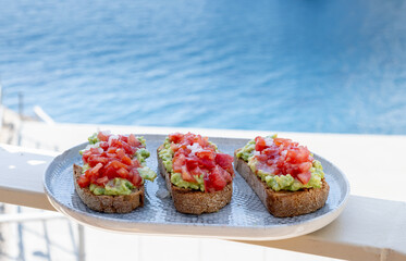 Bruschetta face à la mer