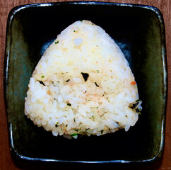 おにぎり:男の簡単手料理