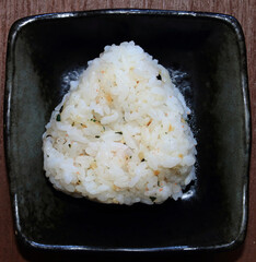 おにぎり:男の簡単手料理