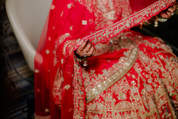 Indian Bride Getting Ready – Stunning Bridal Makeup, Jewellery, and Attire Moments Captured...